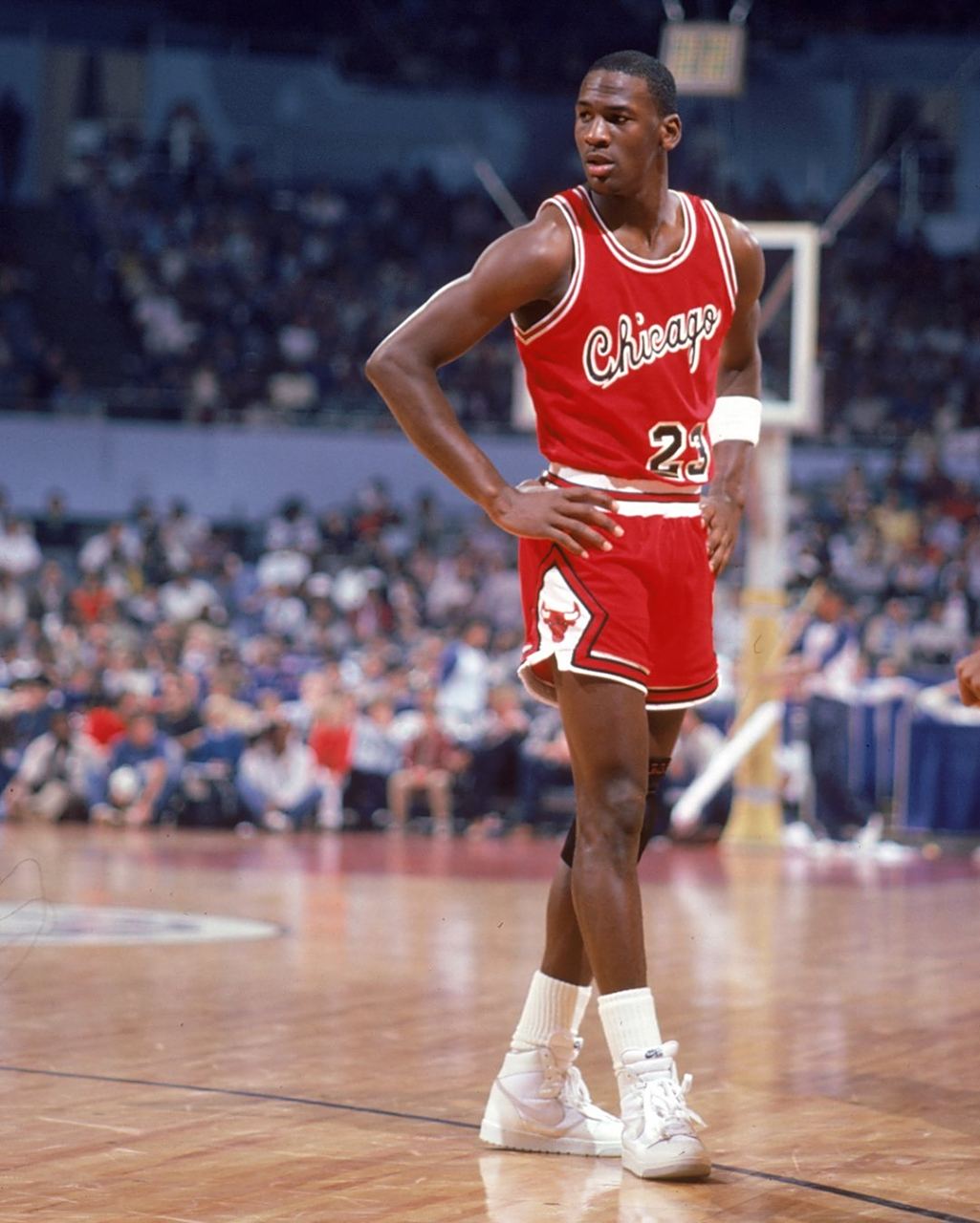 国足公布世预赛18强赛大名单：塞尔吉尼奥、王钰栋、刘诚宇入选央视新闻客户端.